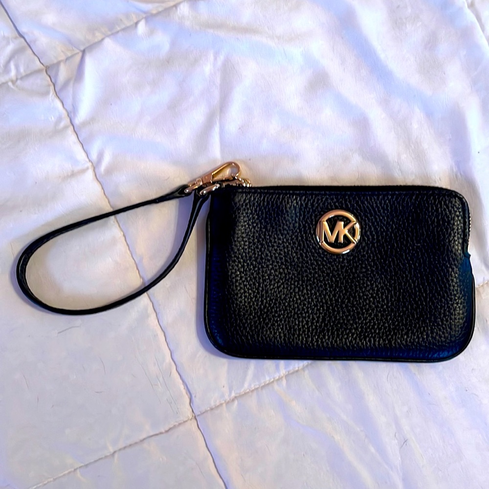 Small black Michael Kors wallet